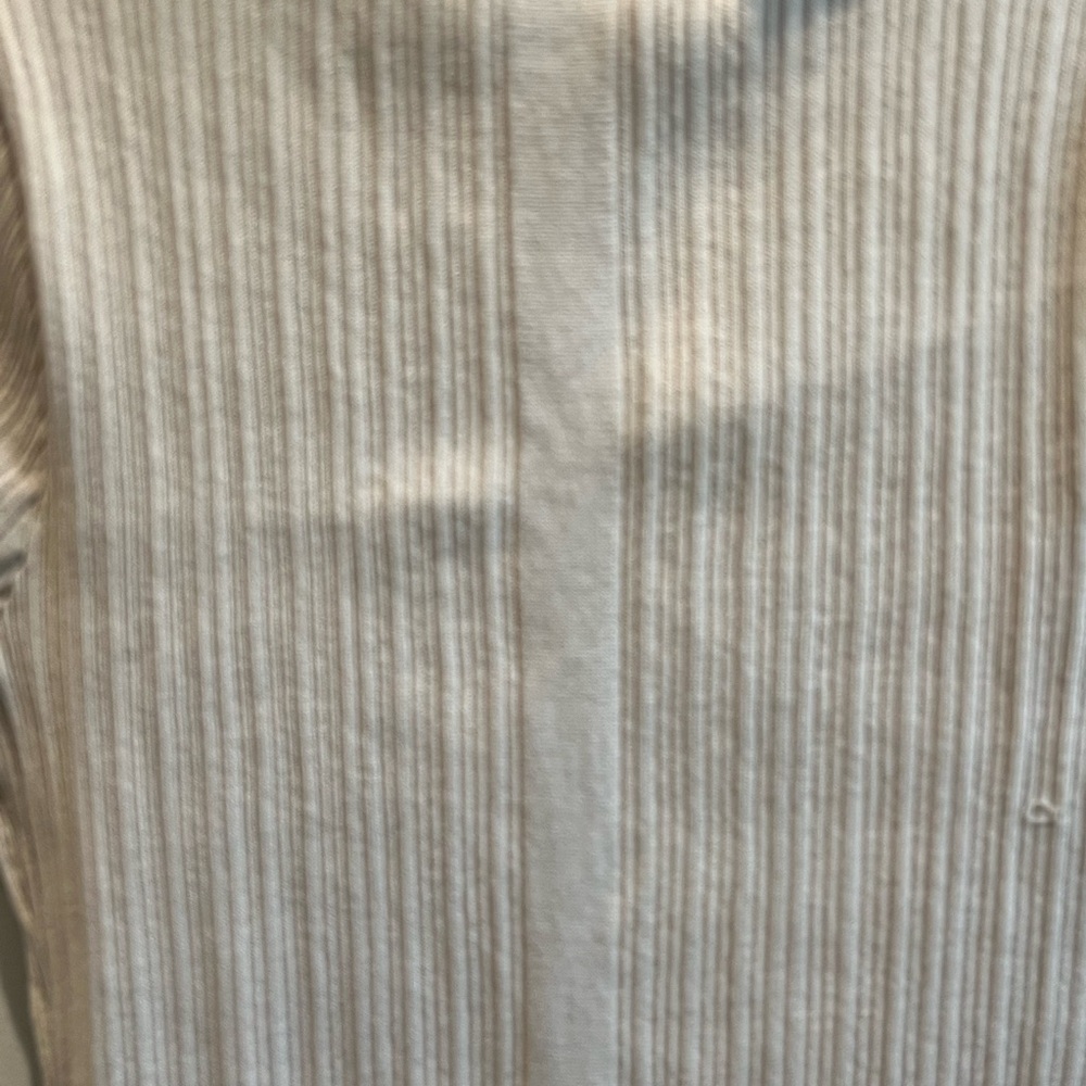 H&M Beige Dress Short Sleeve 53 percent polyester 26 percent pollamida - Picture 3 of 5